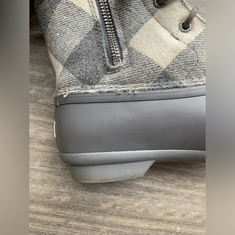 Sperry Grey Plaid Winter Booties - Picture 11 of 13